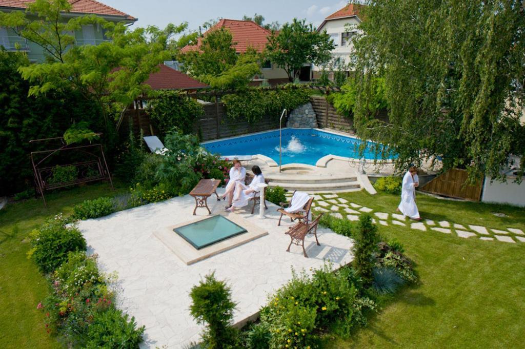 Amira Boutique Hotel Hévíz Wellness&Spa Exterior foto