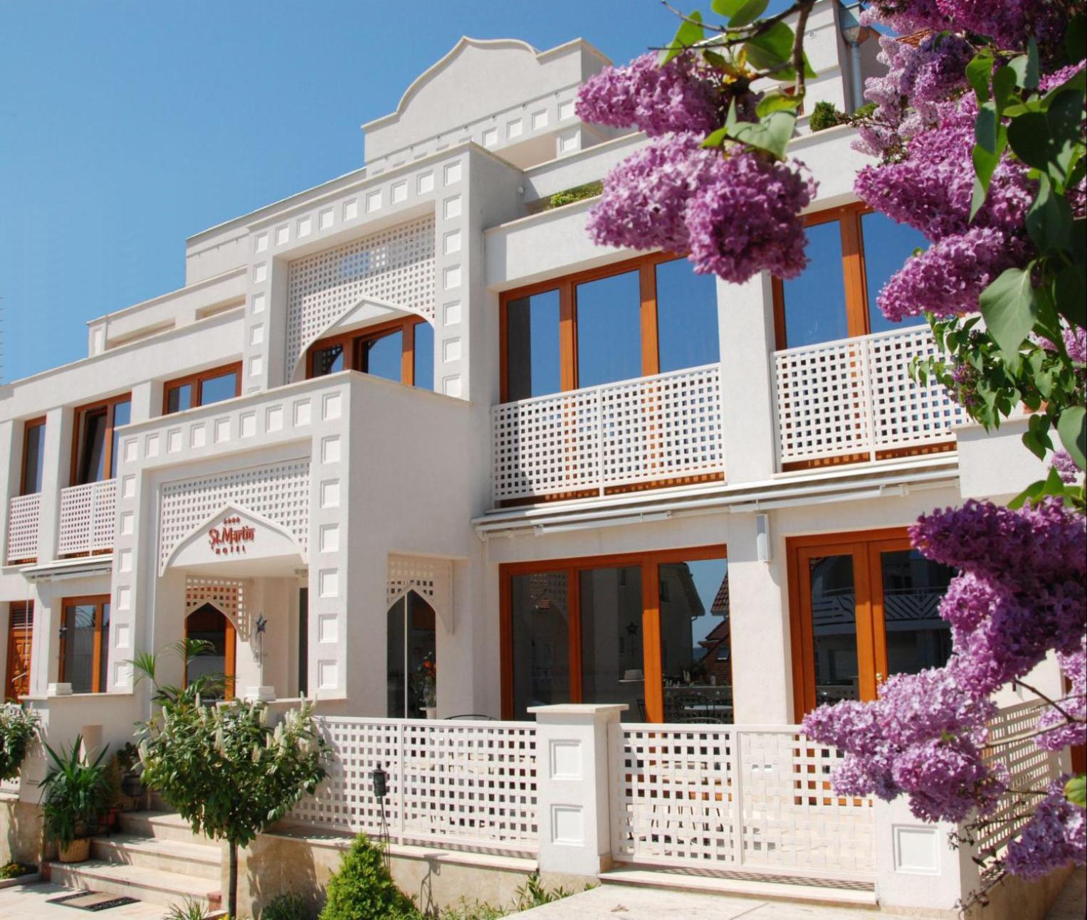 Amira Boutique Hotel Hévíz Wellness&Spa Exterior foto